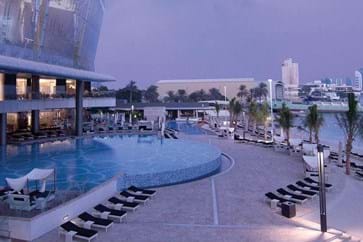 jumeirah-at-etihad-towers-pool-hero.jpg