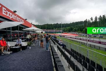 F1E Austria 2023 Champions Club Pit Entry 02 Min