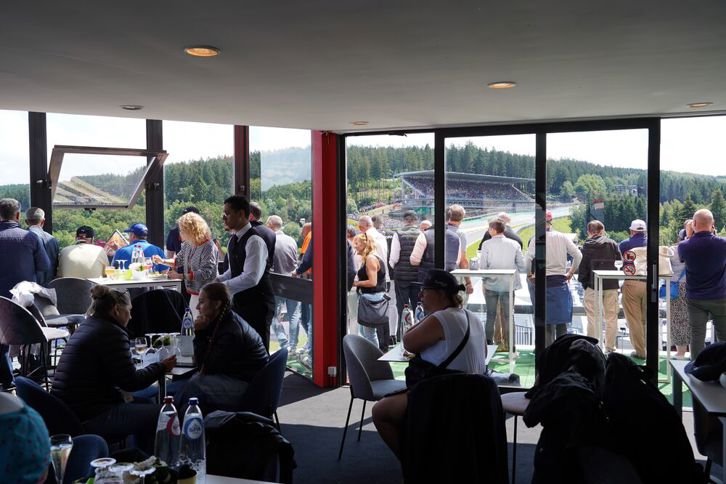 Large Nontransparent F1E Belgium 2023 Champions Club Business Tower 2